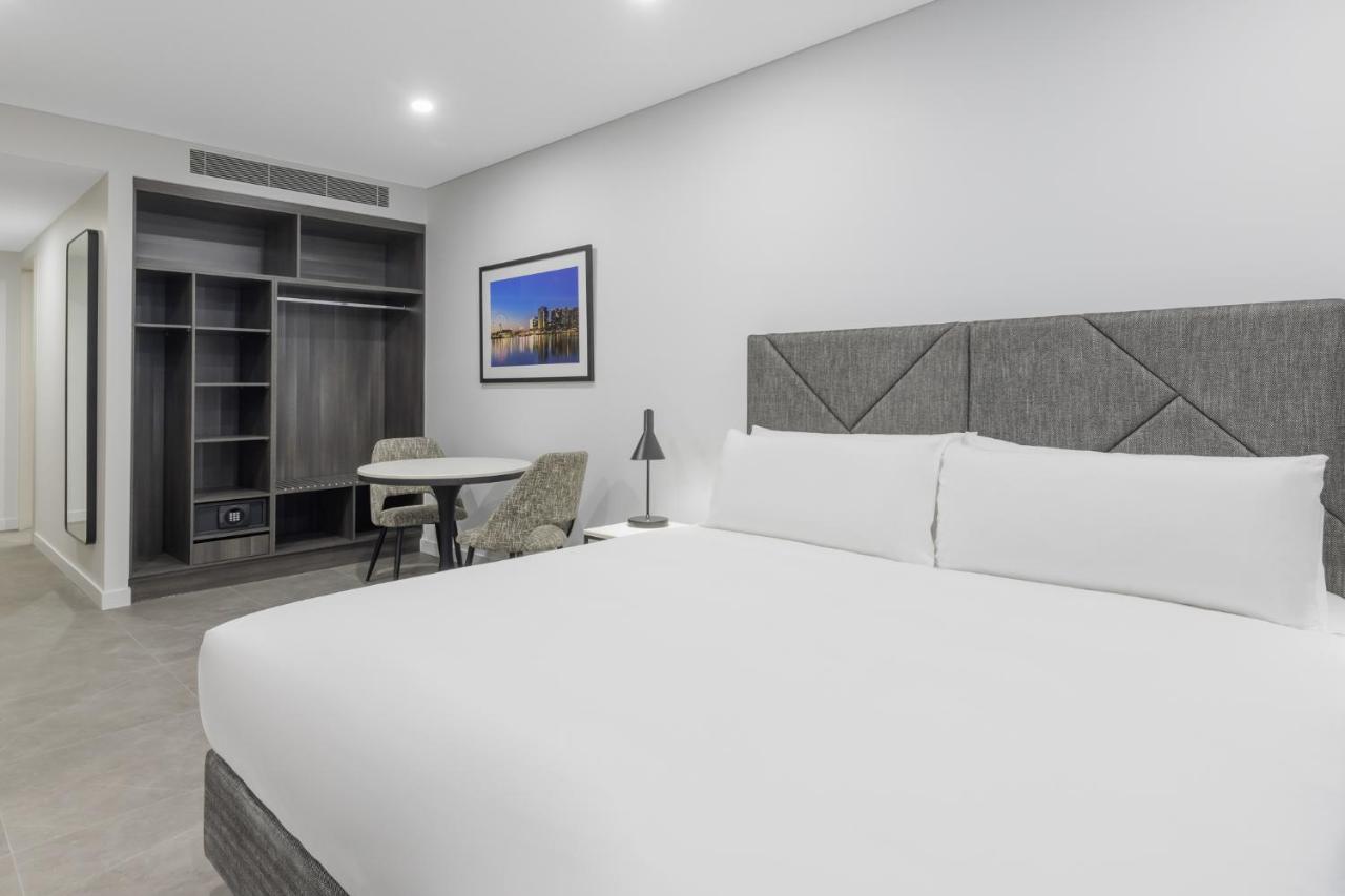 Meriton Suites Melbourne Bagian luar foto