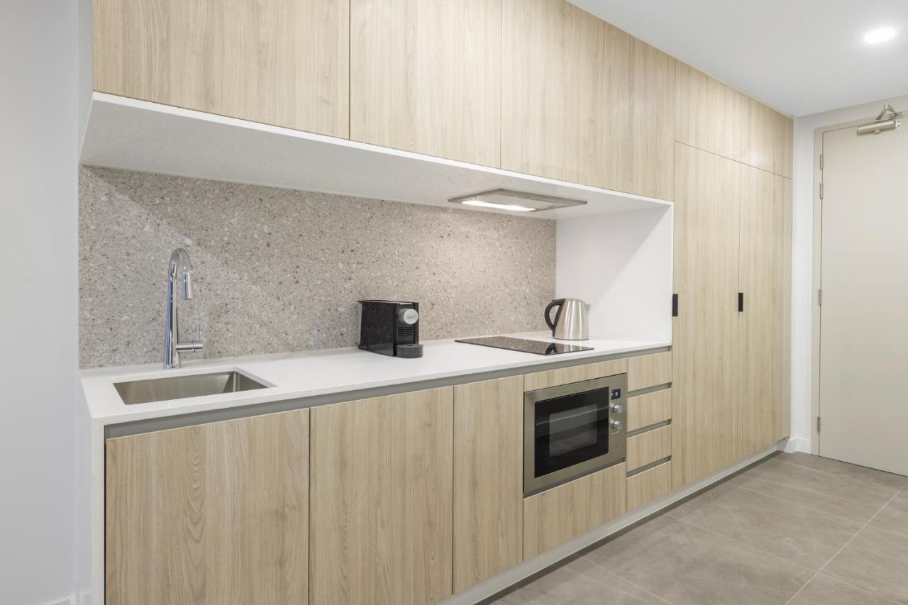 Meriton Suites Melbourne Bagian luar foto